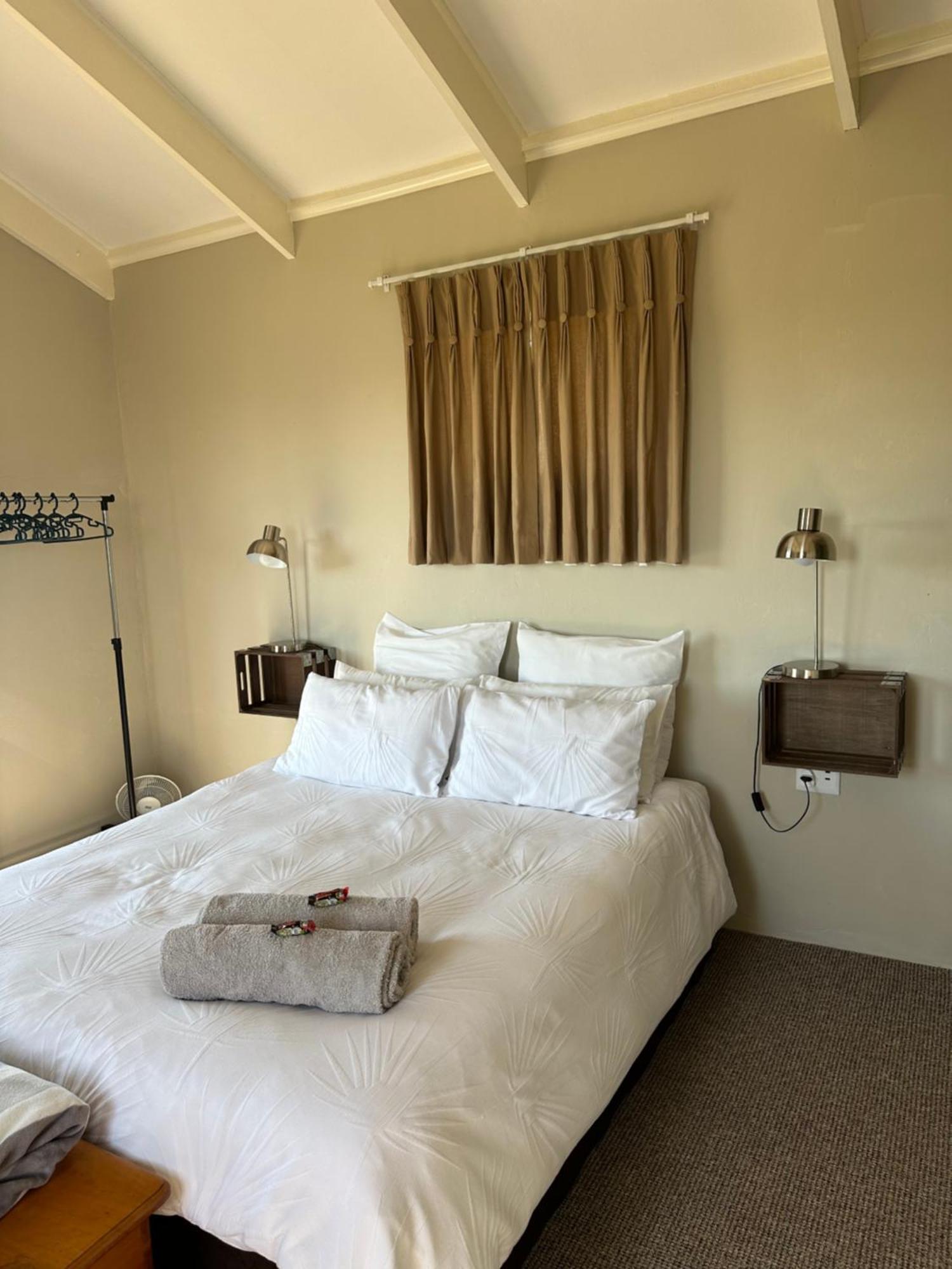 Protea Loft - Romantic Stay - No Load Shedding 希尔顿 外观 照片